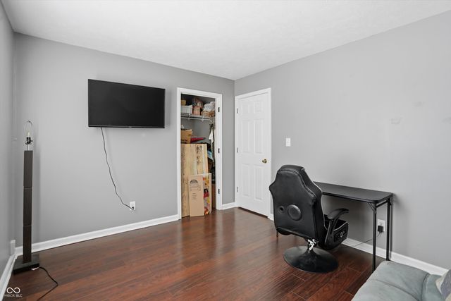 7039 Ira Court, Indianapolis, IN 46217