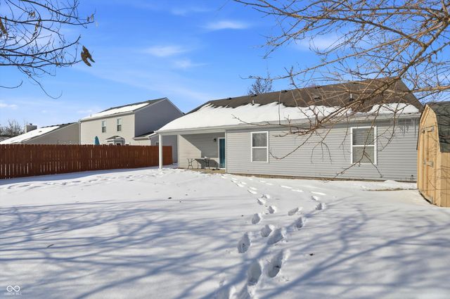 7039 Ira Court, Indianapolis, IN 46217