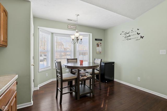 7039 Ira Court, Indianapolis, IN 46217