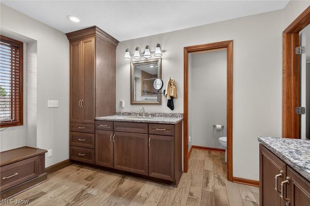 37811 Century Lane, Avon, OH 44011