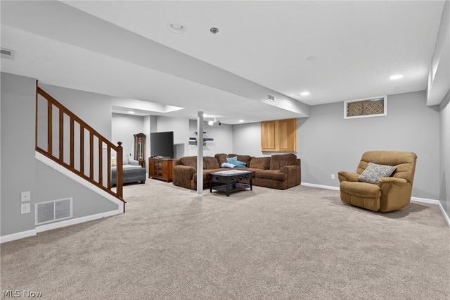 37811 Century Lane, Avon, OH 44011