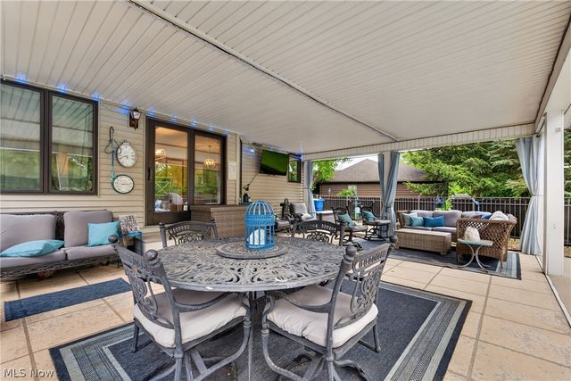 37811 Century Lane, Avon, OH 44011
