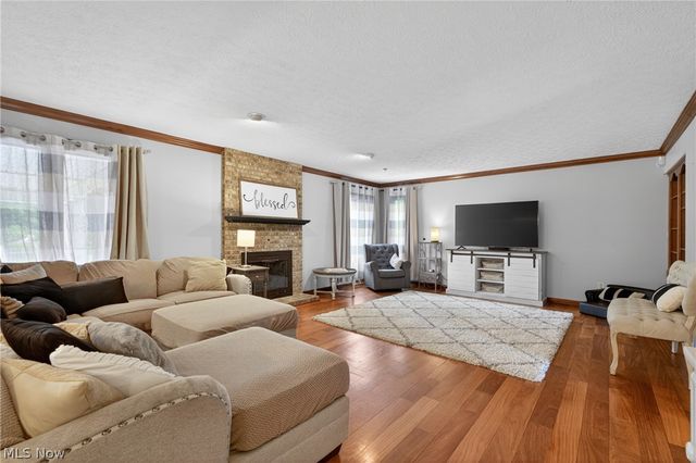 37811 Century Lane, Avon, OH 44011