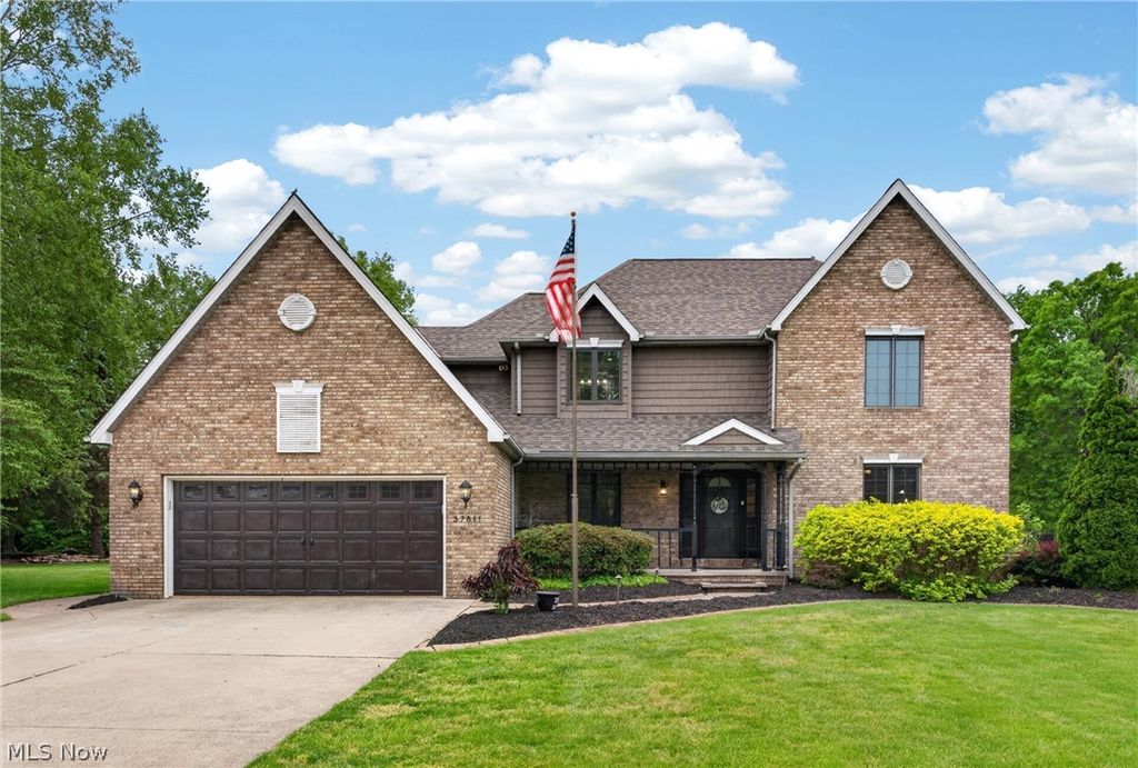 37811 Century Lane, Avon, OH 44011