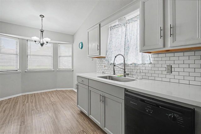 4829 SE Tattershall Way, Lawton, OK 73501
