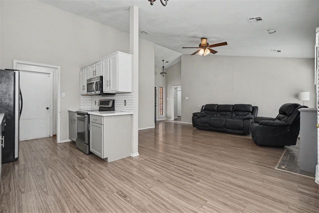 4829 SE Tattershall Way, Lawton, OK 73501