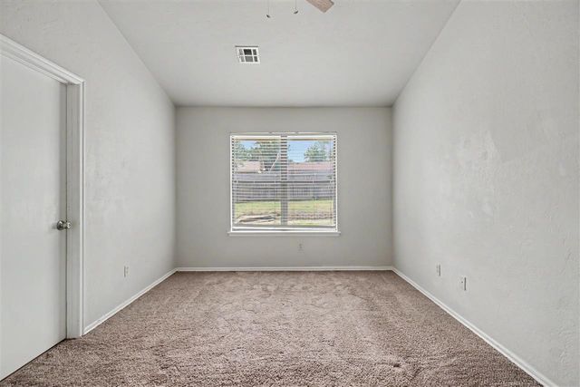 4829 SE Tattershall Way, Lawton, OK 73501