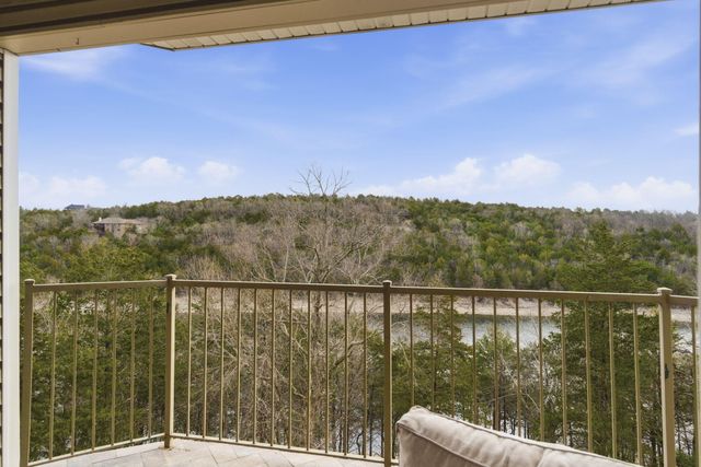 1404 Rocky Shore Terrace, Kimberling City, MO 65686
