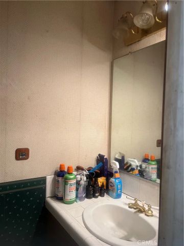 17431 Virginia, Bellflower, CA 90706