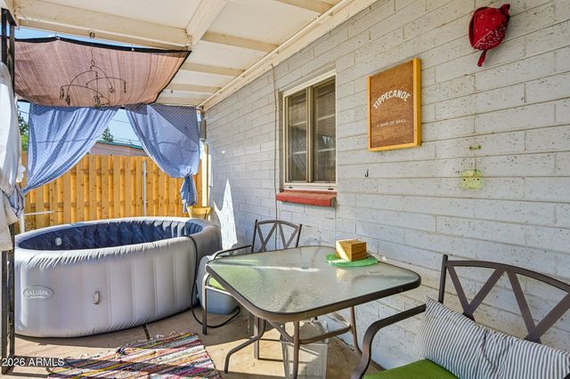 318 S TERRY Circle, Tempe, AZ 85281