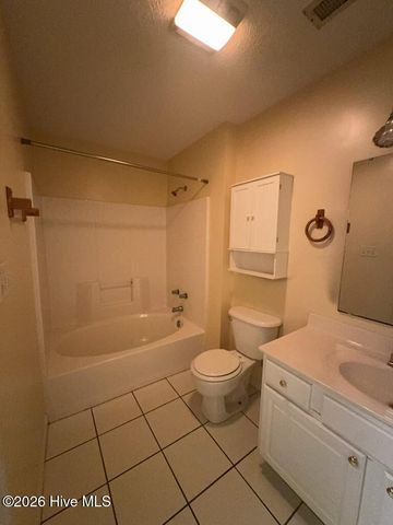 437 Boysenberry Lane, Hubert, NC 28539