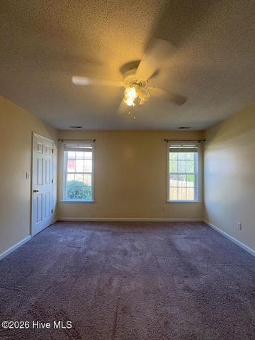 437 Boysenberry Lane, Hubert, NC 28539