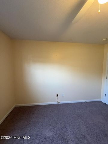 437 Boysenberry Lane, Hubert, NC 28539