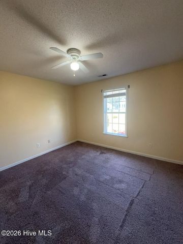 437 Boysenberry Lane, Hubert, NC 28539