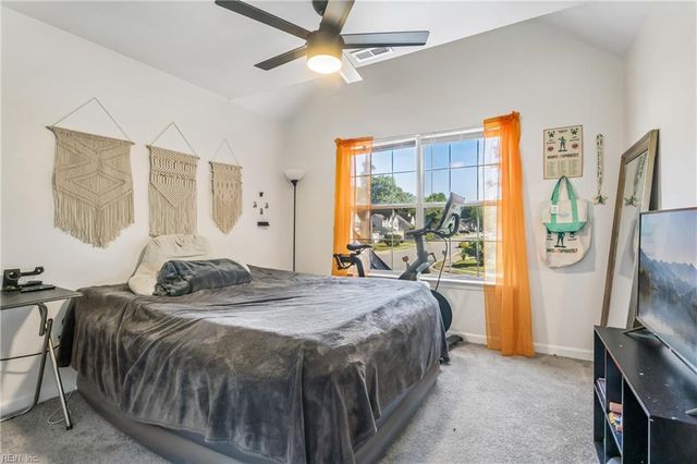 900 Sheffield ST, Hampton, VA 23666