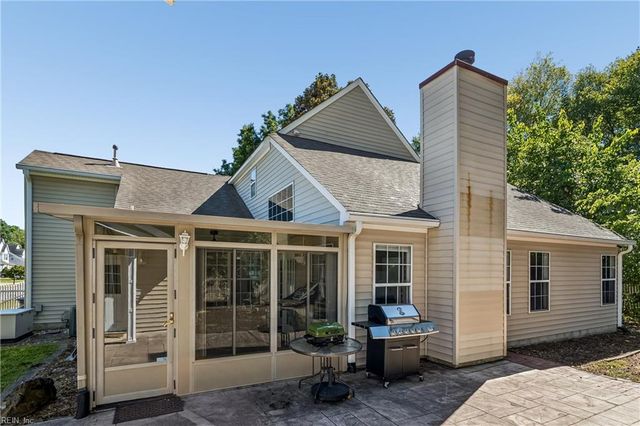 900 Sheffield ST, Hampton, VA 23666