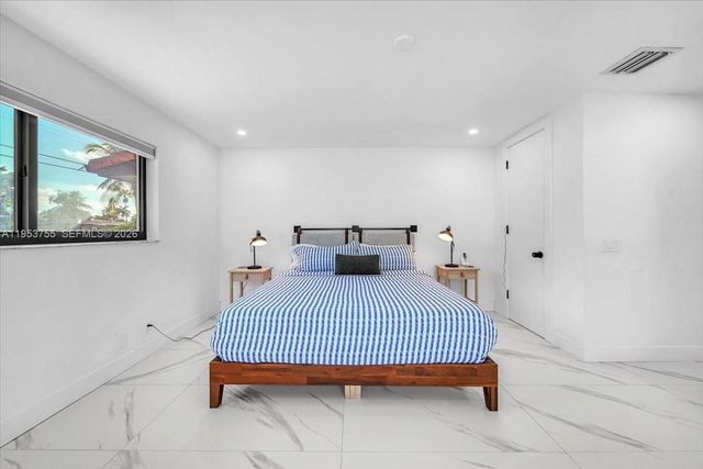 1356 Madison St, Hollywood, FL 33019