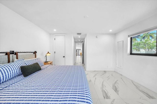 1356 Madison St, Hollywood, FL 33019