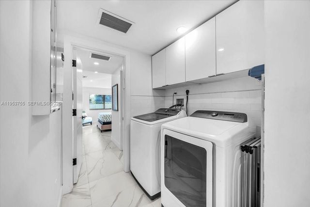 1356 Madison St, Hollywood, FL 33019