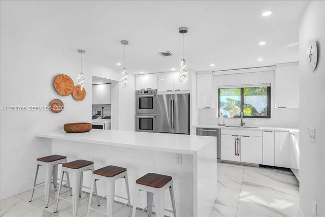 1356 Madison St, Hollywood, FL 33019