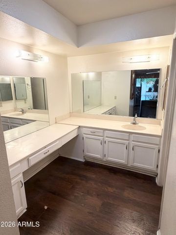 7915 E PRIVET Drive, Mesa, AZ 85208