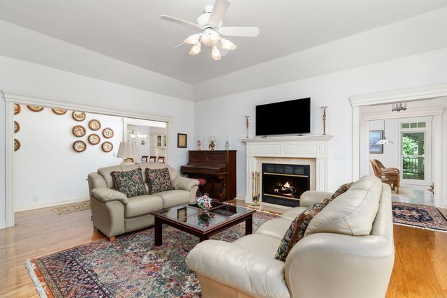 49 Rubi Circle, Hot Springs Village, AR 71909