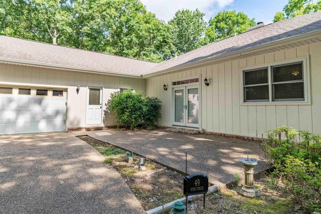 49 Rubi Circle, Hot Springs Village, AR 71909