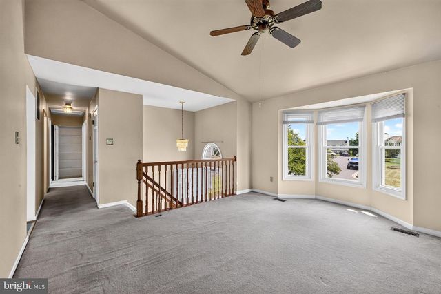 105 COLLIERY DR, Thurmont, MD 21788