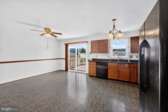 105 COLLIERY DR, Thurmont, MD 21788