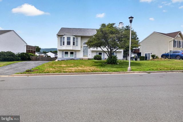 105 COLLIERY DR, Thurmont, MD 21788