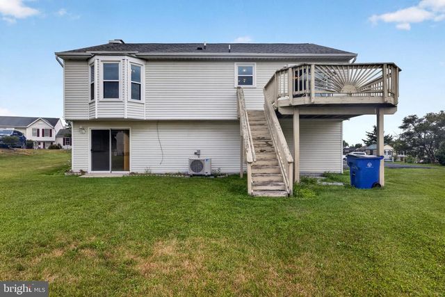 105 COLLIERY DR, Thurmont, MD 21788