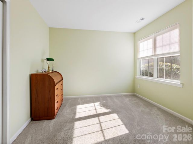 305 Ewarts Hill Road, Hendersonville, NC 28739