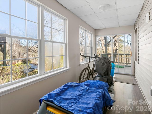 305 Ewarts Hill Road, Hendersonville, NC 28739