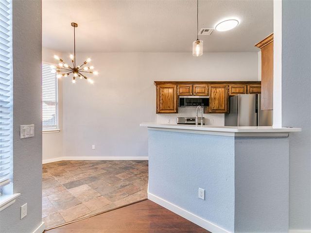 2548 Weymouth, Norman, OK 73071