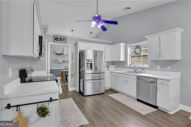 3000 Ozora Farms Way, Loganville, GA 30052