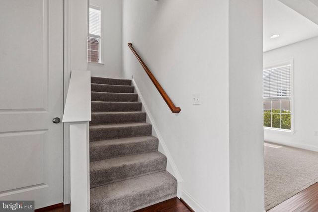 107 STONE RUN DR, Mechanicsburg, PA 17050