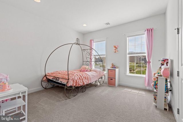 107 STONE RUN DR, Mechanicsburg, PA 17050