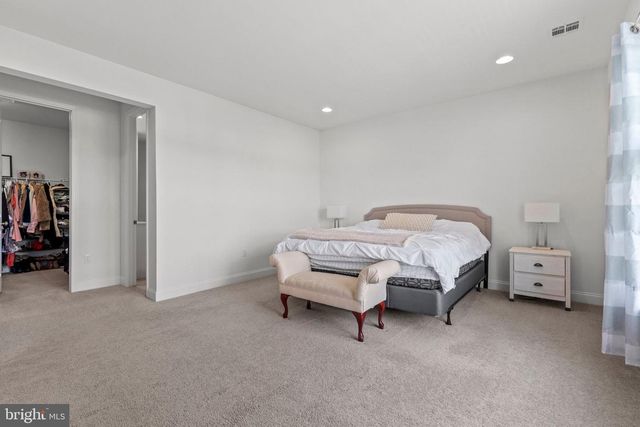107 STONE RUN DR, Mechanicsburg, PA 17050
