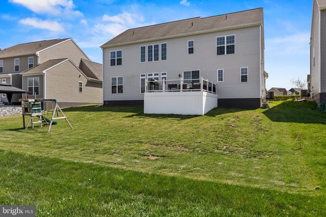 107 STONE RUN DR, Mechanicsburg, PA 17050