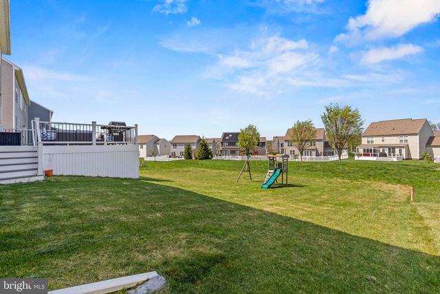 107 STONE RUN DR, Mechanicsburg, PA 17050