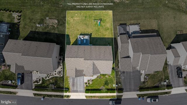 107 STONE RUN DR, Mechanicsburg, PA 17050