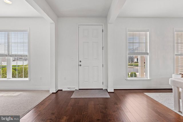 107 STONE RUN DR, Mechanicsburg, PA 17050