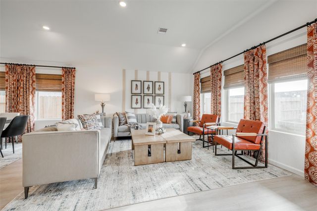 2820 Ravine Bluffs Court, League City, TX 77573