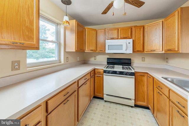 735 FRANCES AVE, West Deptford, NJ 08096