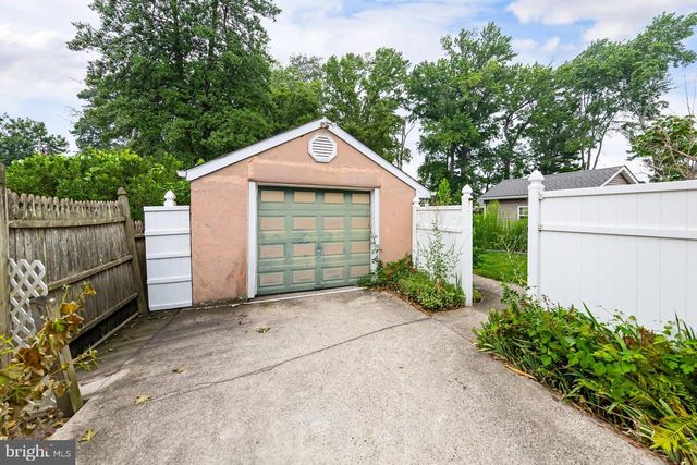 735 FRANCES AVE, West Deptford, NJ 08096