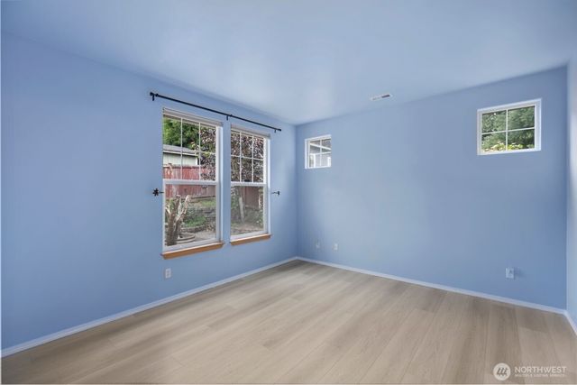 2727 151st Place SW, Lynnwood, WA 98087