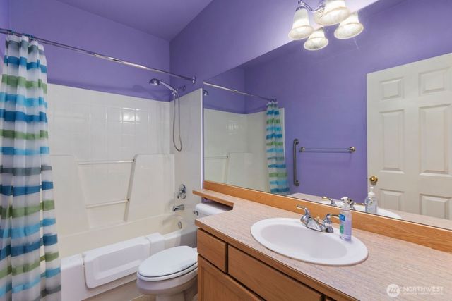 2727 151st Place SW, Lynnwood, WA 98087