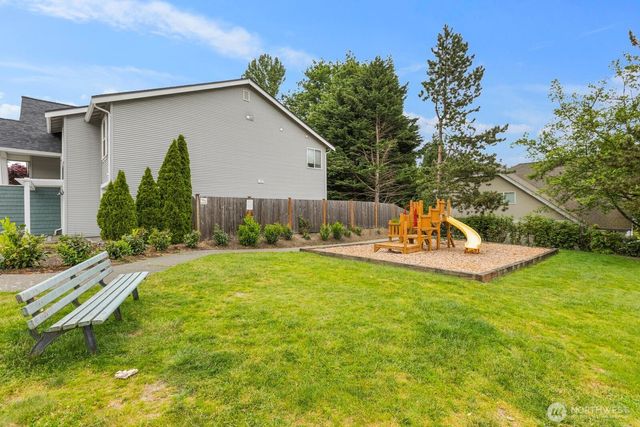 2727 151st Place SW, Lynnwood, WA 98087