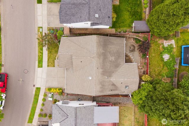 2727 151st Place SW, Lynnwood, WA 98087