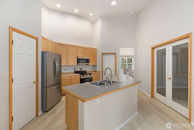 2727 151st Place SW, Lynnwood, WA 98087